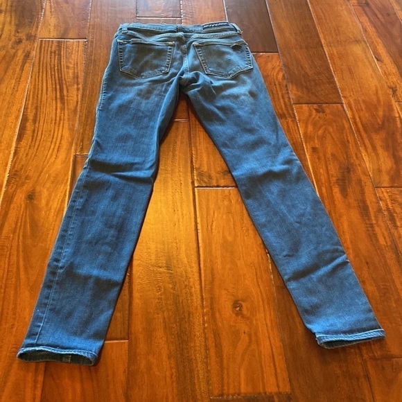 Womens Rock & Republic Berlin Skinny Stretch Jeans in Size 2 [LIKE NEW] - Picture 3 of 9